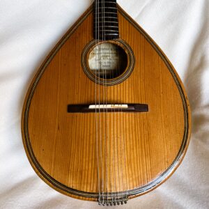 Mandoline-4